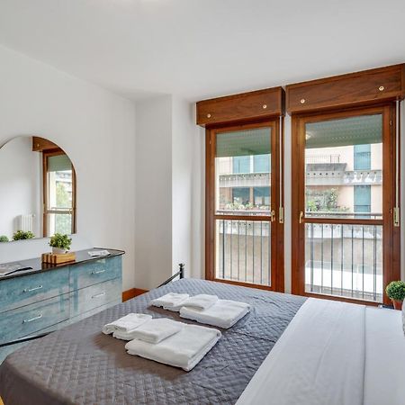 Il Broletto Apartment - Affitti Brevi Italia 레코 외부 사진